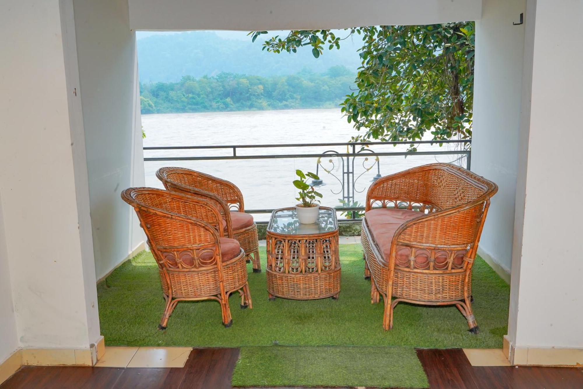 Hotel The Naga Rishīkesh Esterno foto