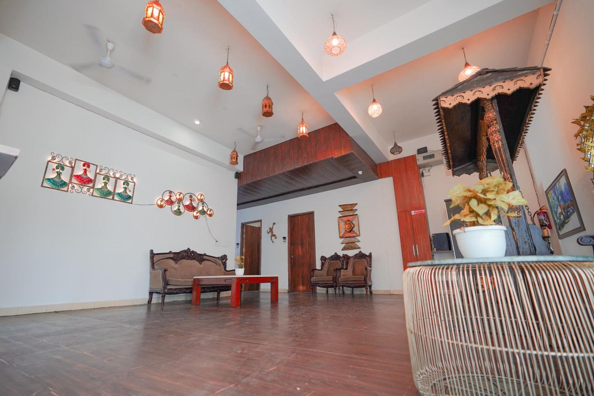 Hotel The Naga Rishīkesh Esterno foto
